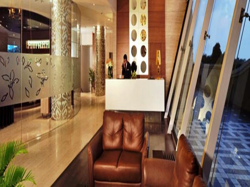 Majestic Court Sarovar Portico Navi Mumbai Exteriör bild